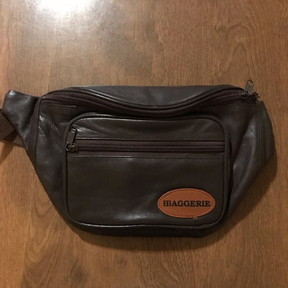 The Baggerie Handbags - Leather fanny pack